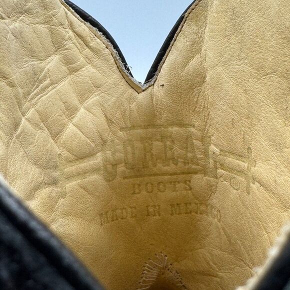 Corral Black Western Heeled Boots with Buckle - Picture 10 of 14